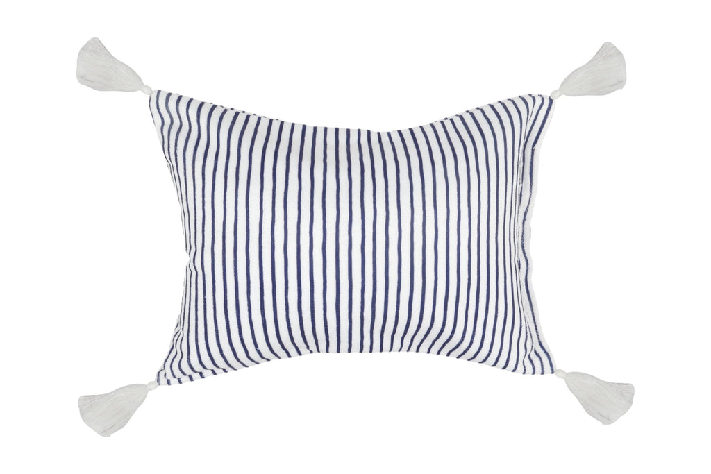 Mediterranean Inflatable Beach Pillow With Tassels , PVC Insert, Water Resistant