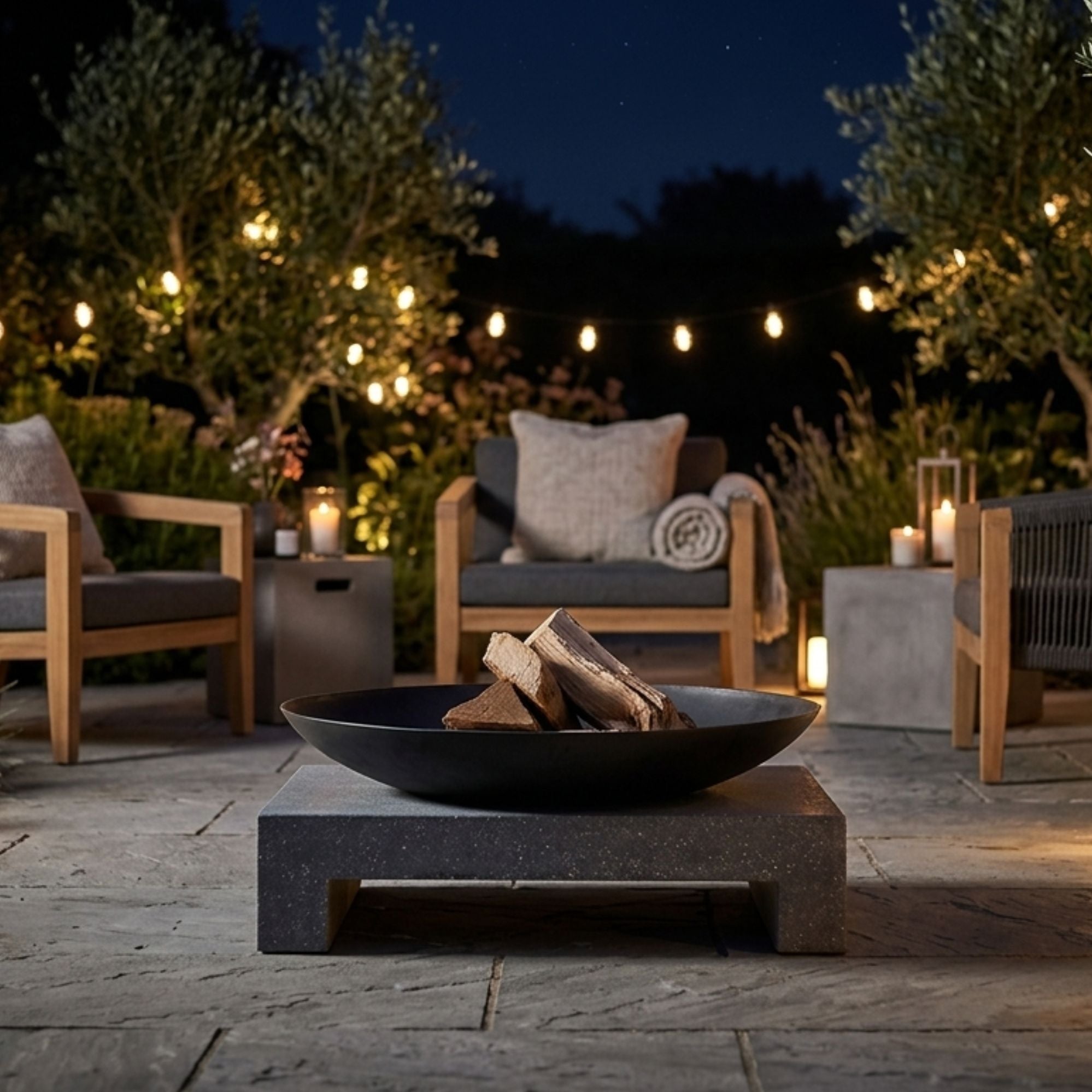 Ignite Heavy-duty Granito Square Stone Base Fire Pit/Planter with 59cm Bowl