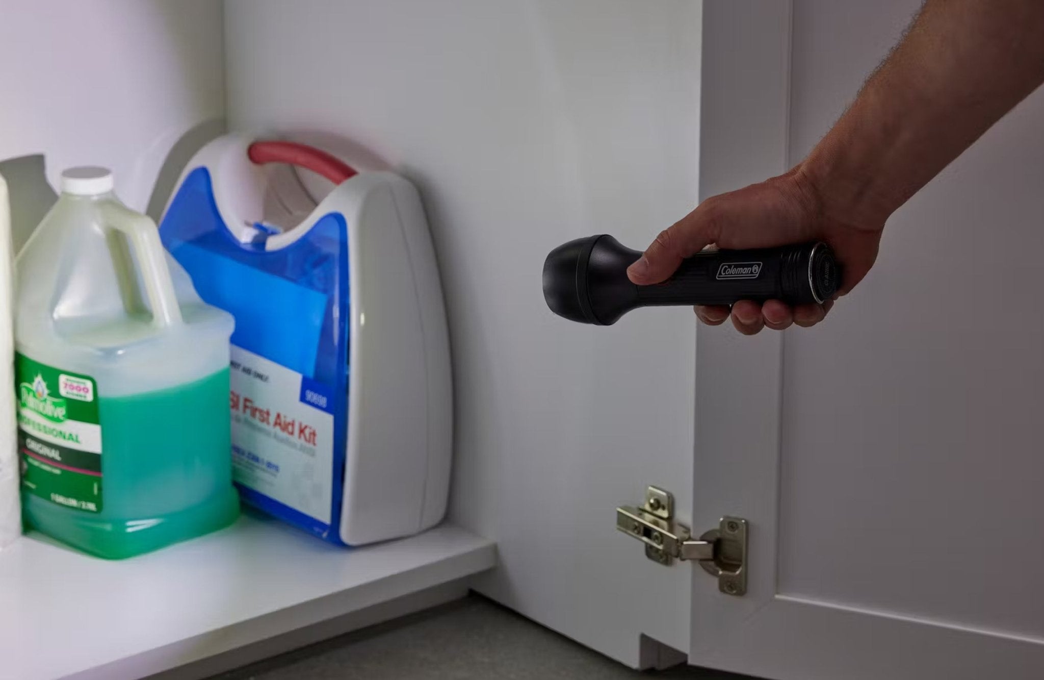 Classic 1500L LED Flashlight, Rechargeable, Lightweight, Durable, Water Resistant