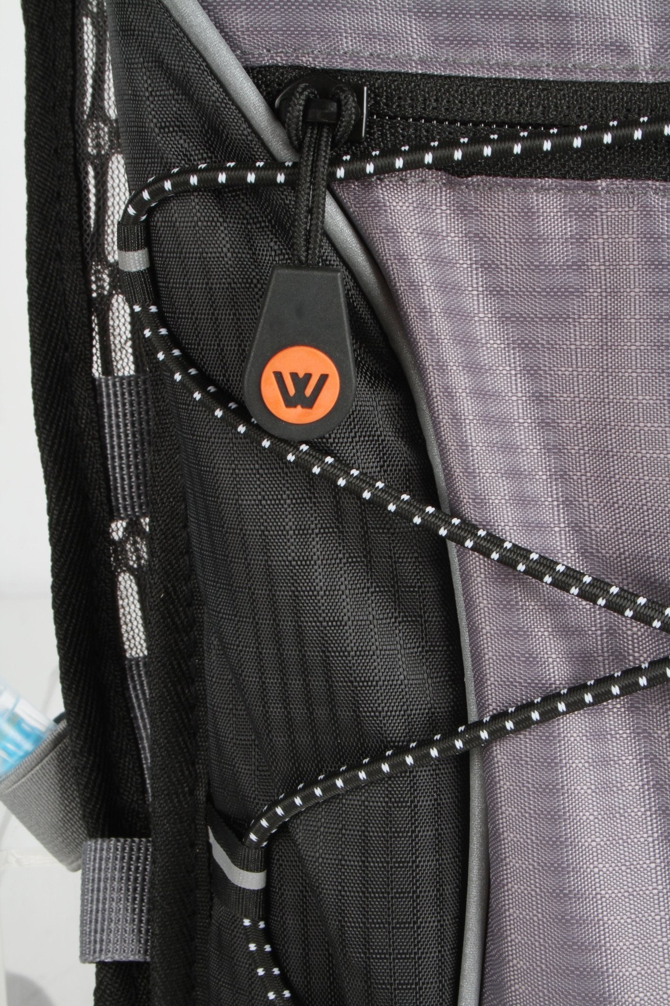 1.5L Loop Hydration Trekker Backpack with Adjustable Chest and Shoulder Straps, Zipped Storage Pockets